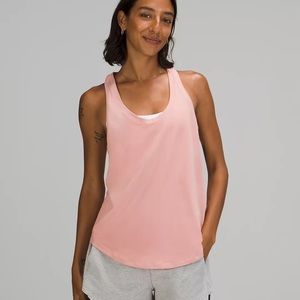 Love tank Lyly lululemon size 2